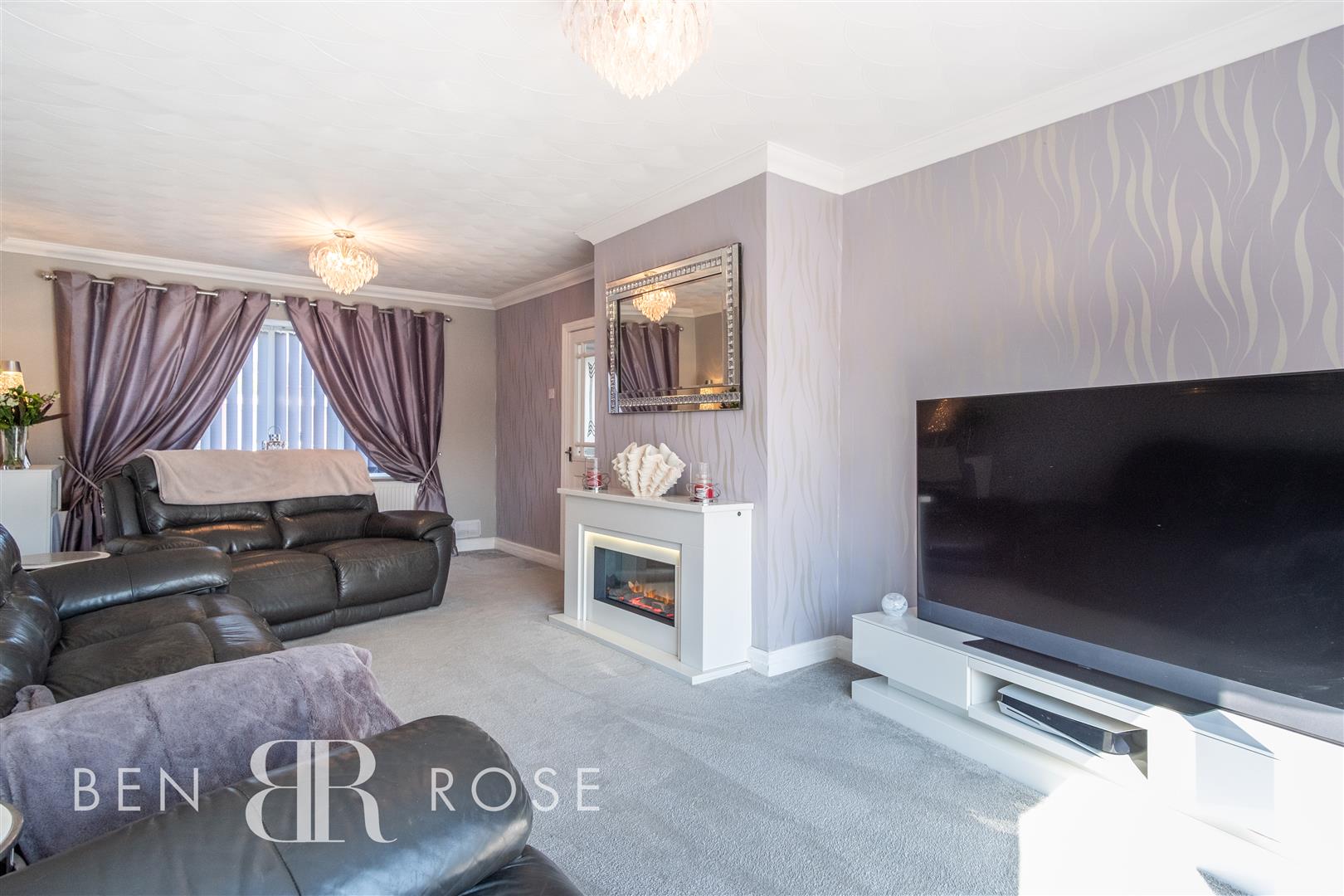 4 bed property in Rockburgh Crescent, Preston